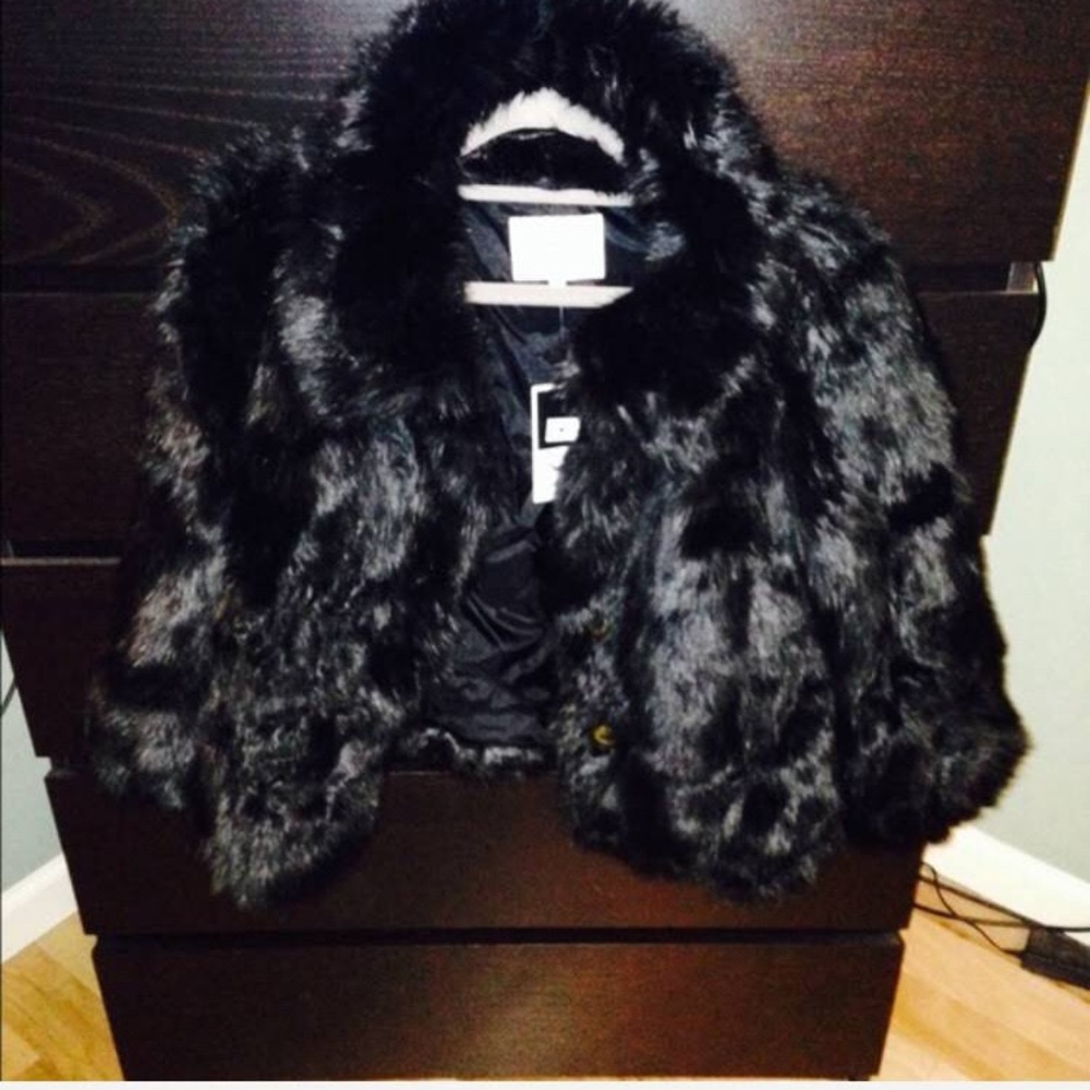 Faux fur Juicy Couture coat black